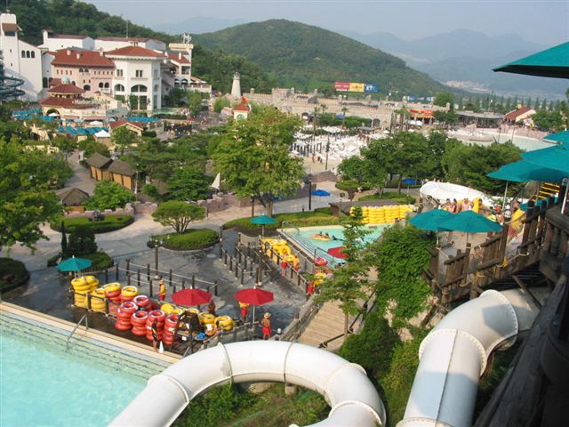 Caribbean Bay Water Park