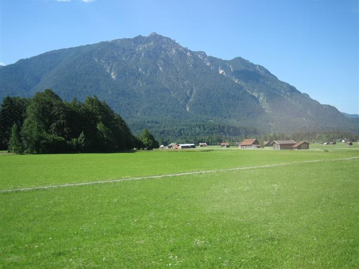 The valley approching Garmish-Partenkirchen