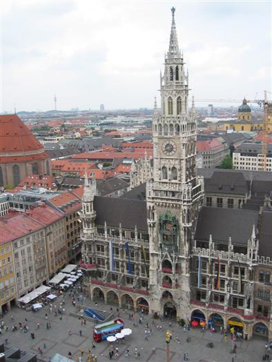 Altes Rathaus & Marienplatz