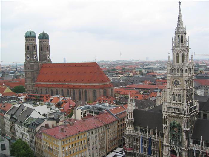 Fraunenkirch & Altes Rathaus