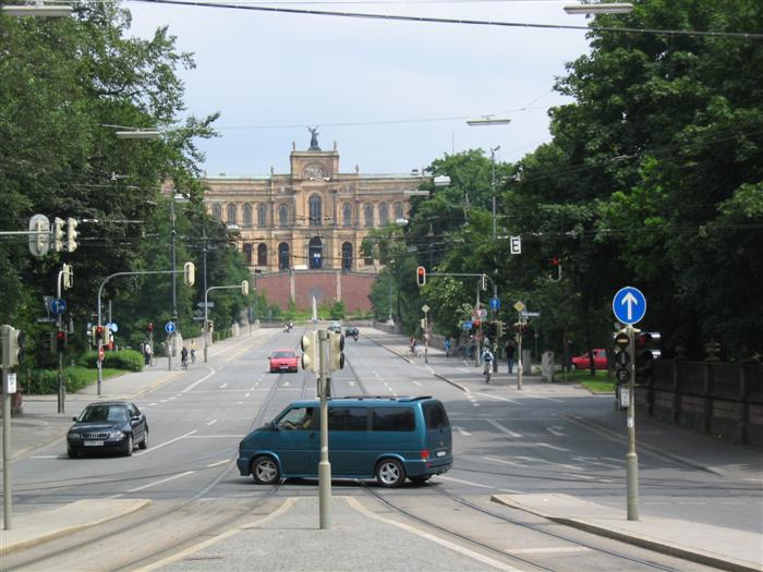 Looking down Maximilian Str towards the Maxilianium