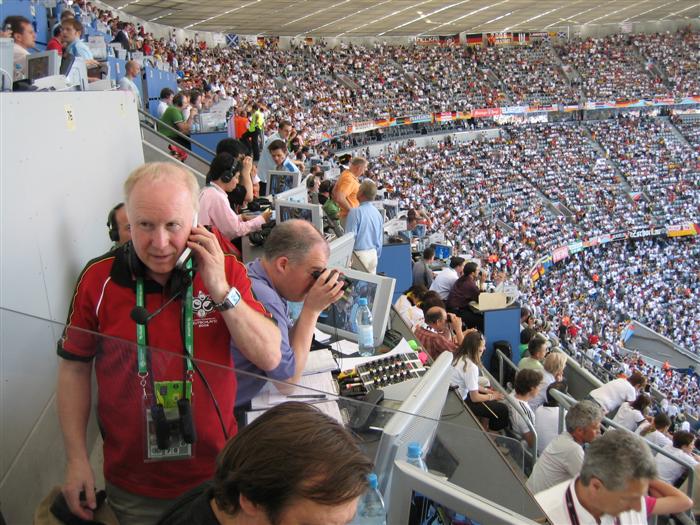 24/06/06 - Kick-off 17:00. Some of us get to see the game.