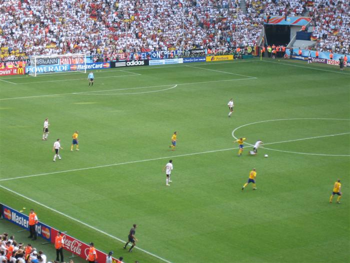 24/06/06 - Kick-off 17:00. Some of us get to see the game.