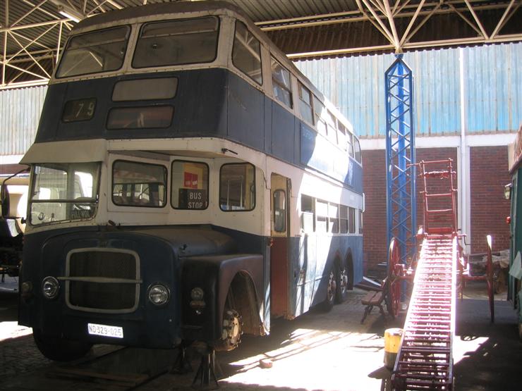 The biggest 3 axle bus ever - a Leyland Guy